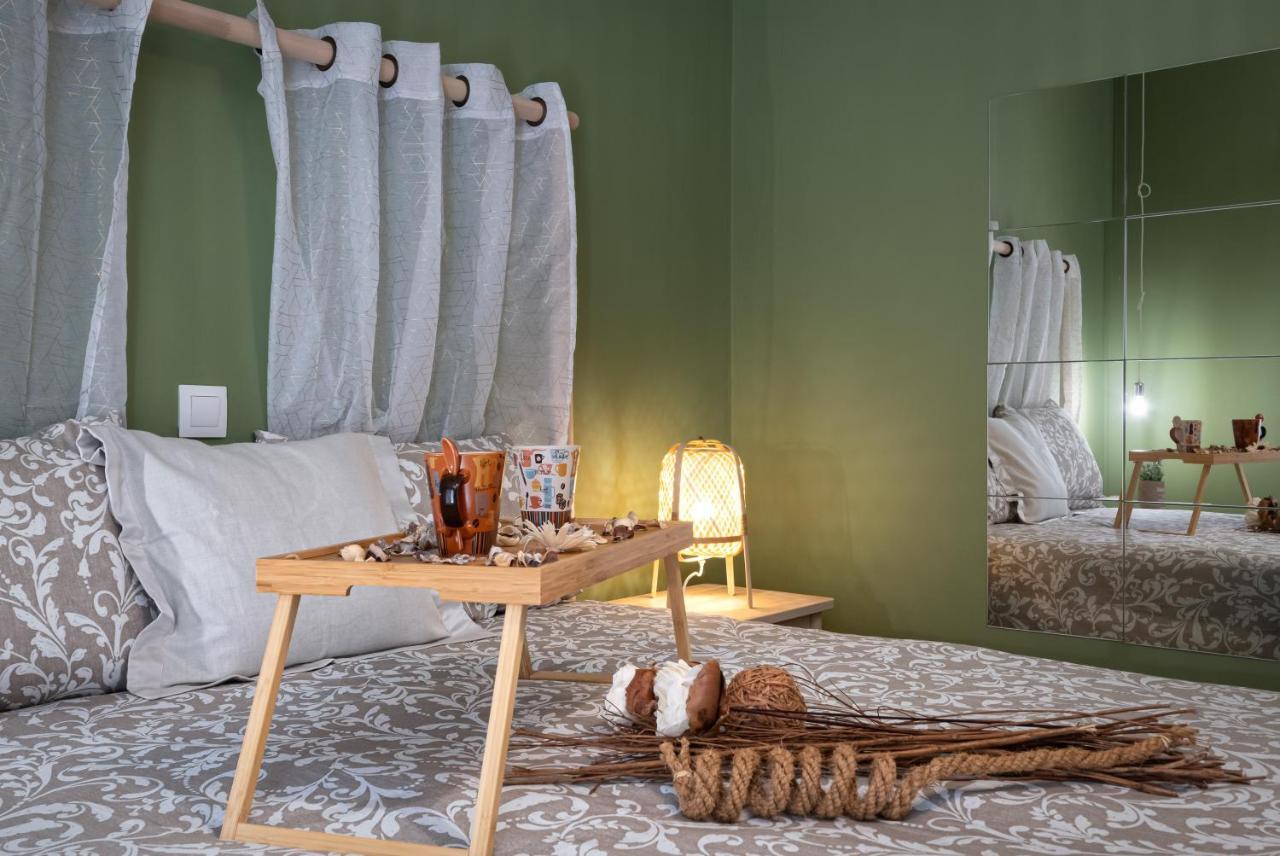 Apartment At The Foothills Of Acropolis أثينا المظهر الخارجي الصورة